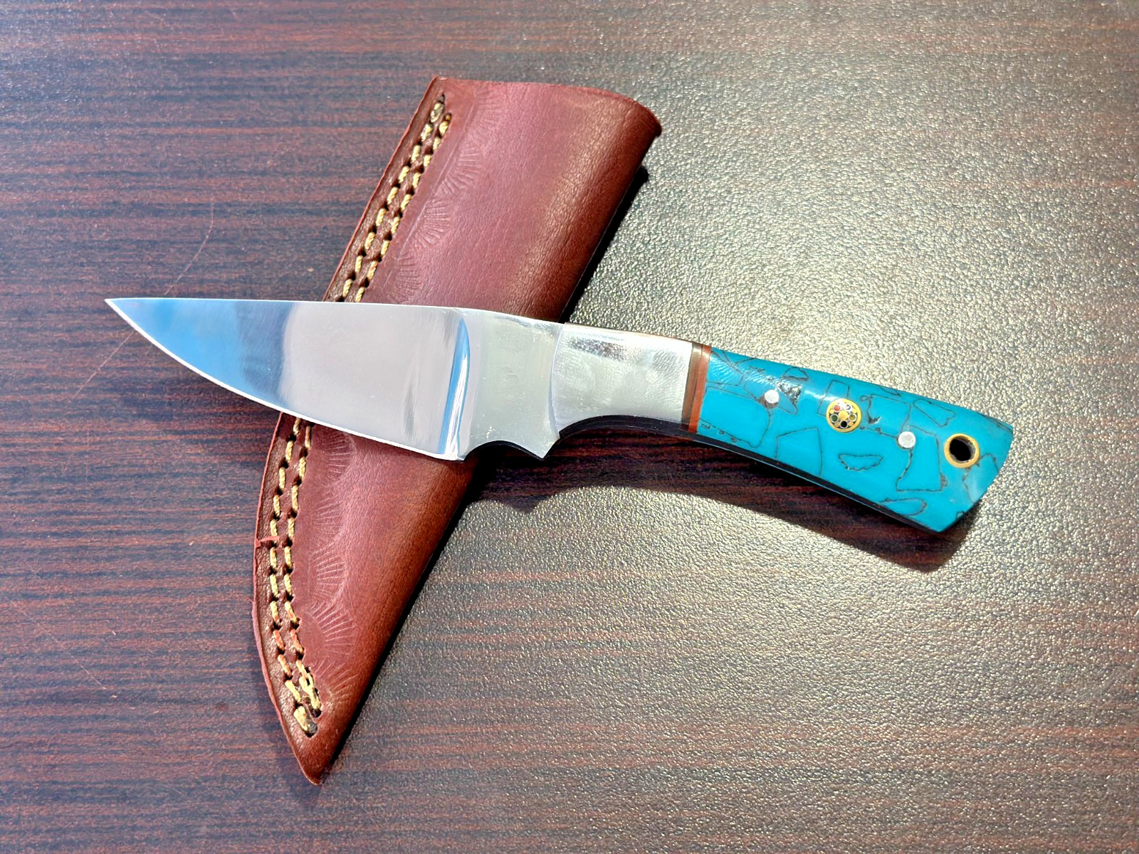 Handmade D2 STEEL Custom risen Hunting Camping Sport Skinner Knife W/Sheath2548