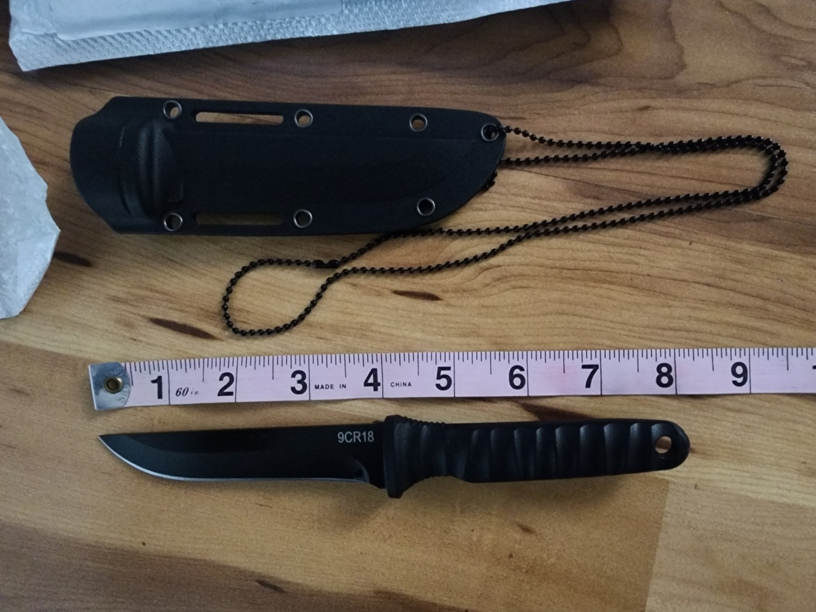 LOT – x7 Fixed Blade Neck Knives, Hard Plastic Sheath, Unbranded, 4in Blade, New