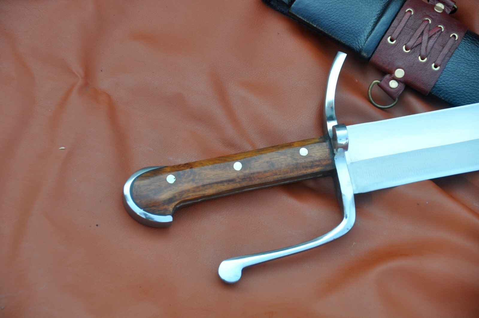 18 inches long Blade Gustav sword-Hunting, Camping, Tactical knife, Machete