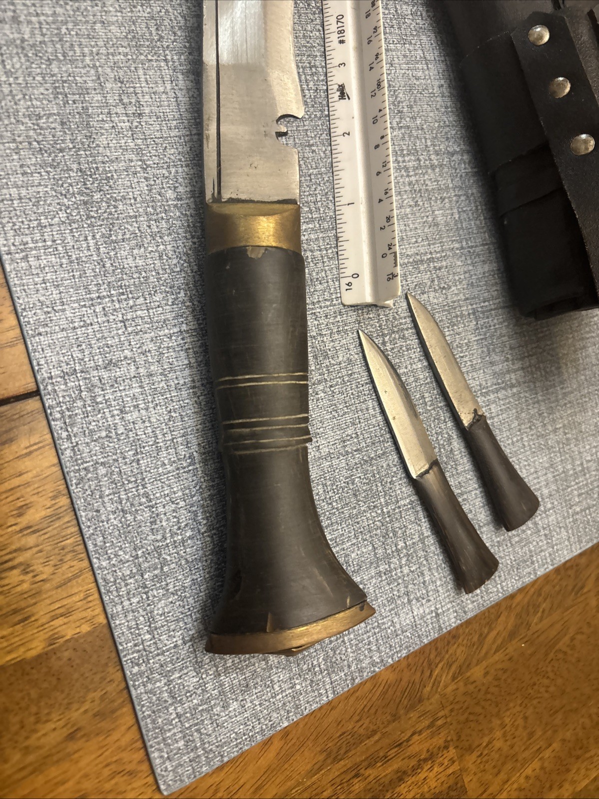 Gurkha Service No.1 Kukri, Hand Forged Blade Knife, 10″ Blade with Sheath Nice