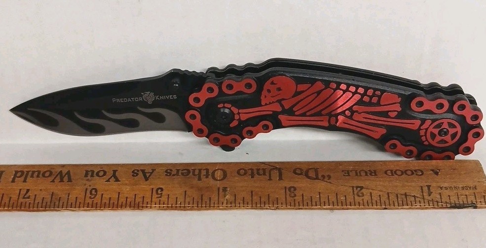 Predator Skeleton Single Blade Lock Knife