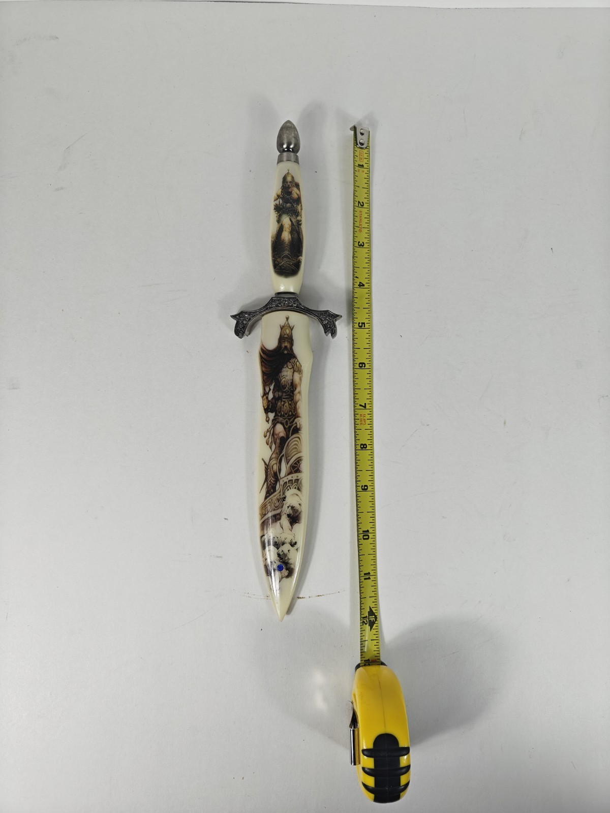 Fantasy Dagger Stainless Steel Made In China 2 Sided Wizard White