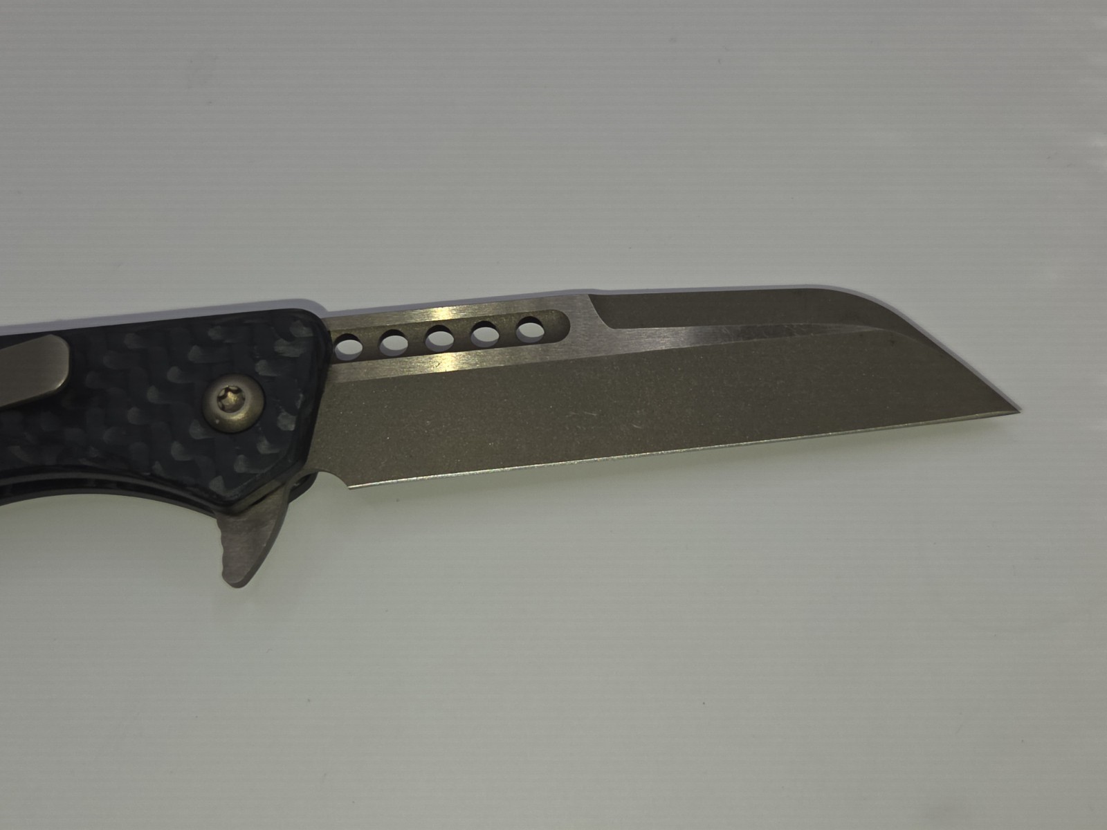 Heretic Knives Jinn Carbon Fiber Manual Pocketknife H213-7A-CF