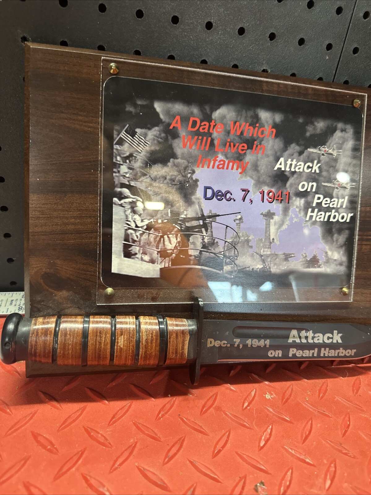 2001 KA-BAR KA-1217PH FROM FROST CUTLERY ATTACK KABAR With Plaque