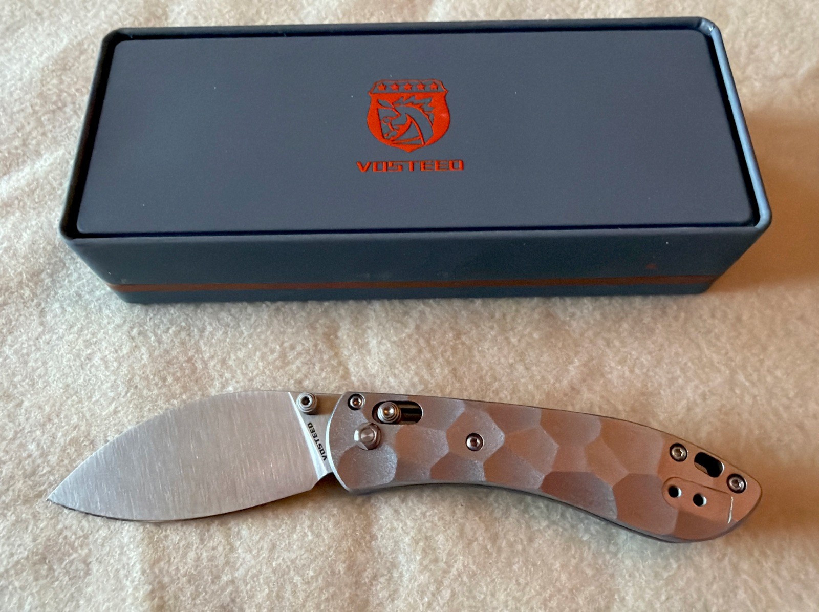 Vosteed Mini Knightshade Gray Sculpted Aluminum Handle 154CM Steel Blade A0213