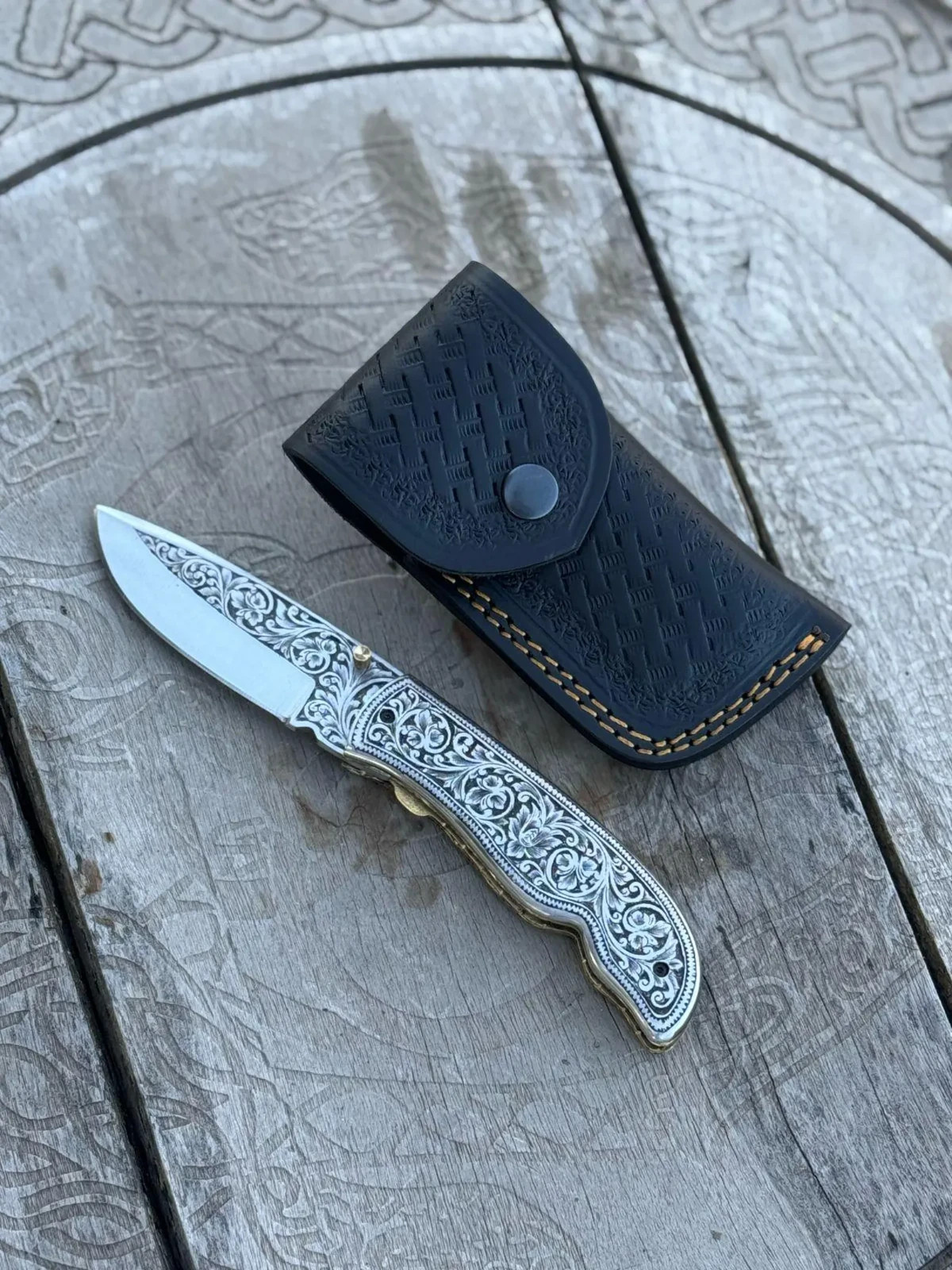 Custom Hand Engraved Steel blade Folding & Pocket Knife With Leather Sheath