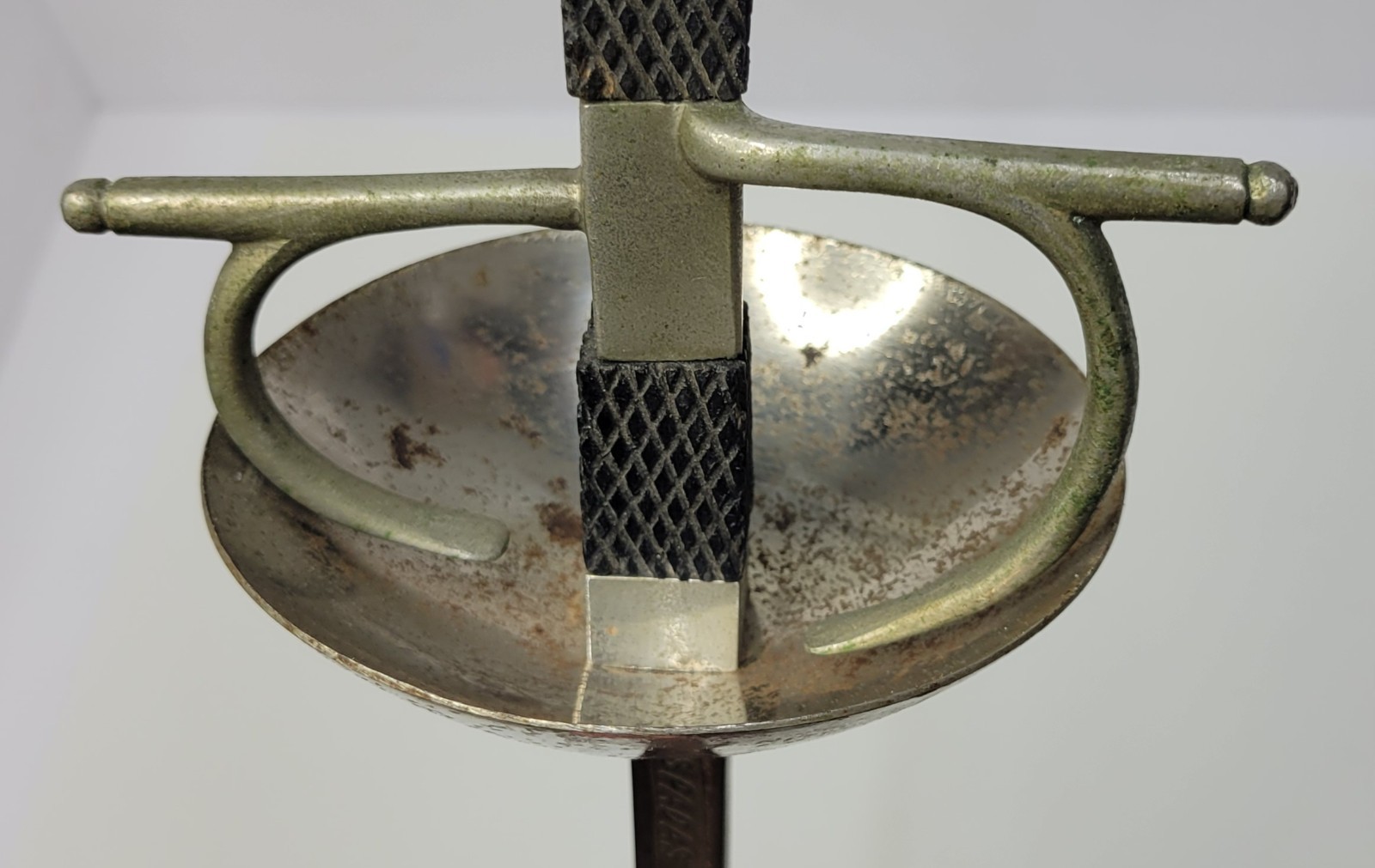 Pair Vintage 1950s Decorative Spanish Toledo 43” Fencing Sword Foil Rapier