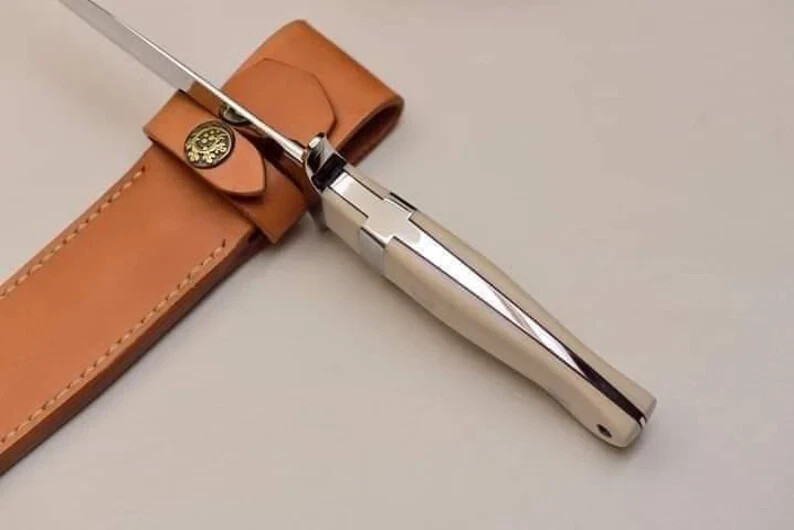 Bob Loveless Sub Hilt Knife, Hunting Knife, Custom Knife, D2 Steel Knife