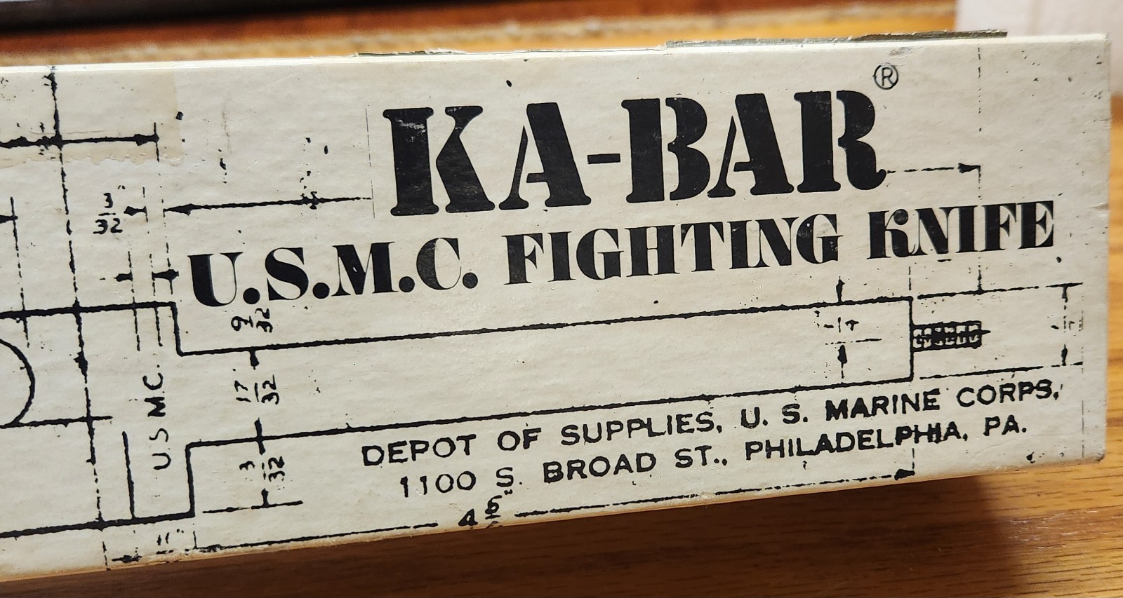 KA-BAR USMC Fighting Knife #1217 Vietnam War Commemorative Edition Box + Sheath