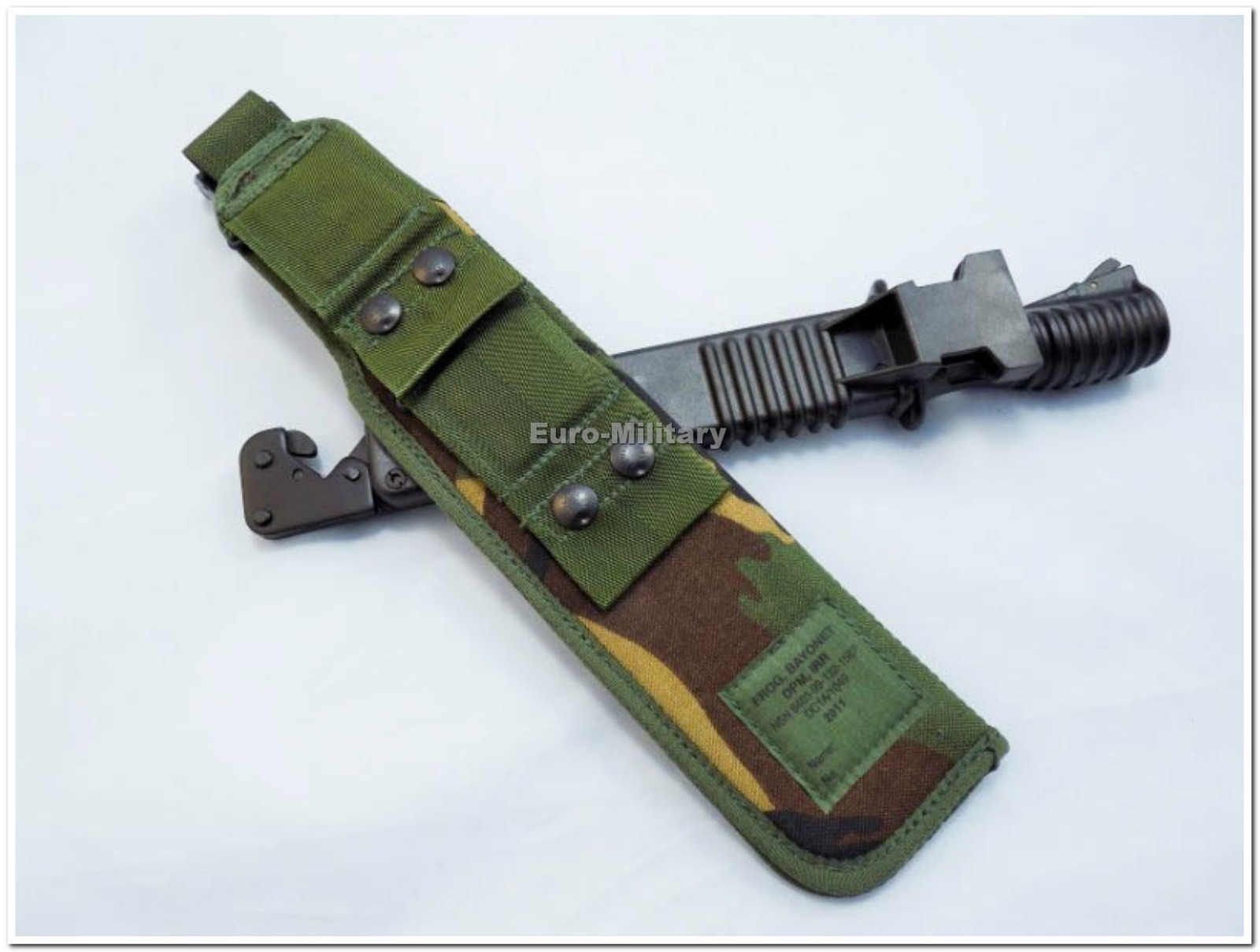 British Army SA80 L85 Knife w/ Plastic & DPM Camo Sheath – Repro