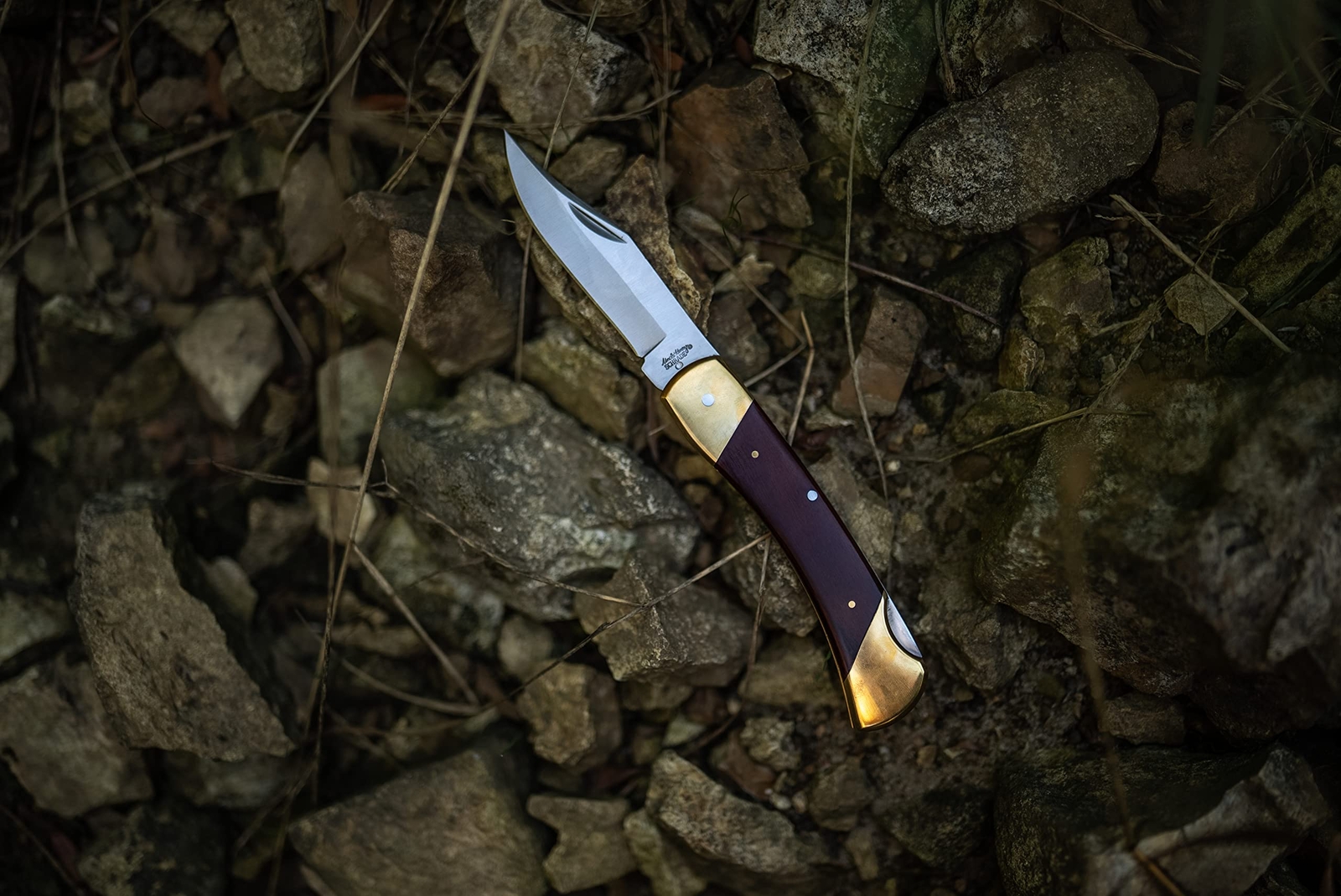 Uncle Henry LB7 Bear Paw Traditional Lockback Pocket Knife with 3.7in Clip Point