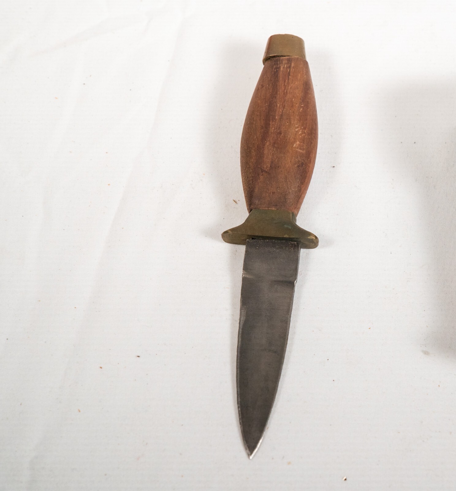 Pakistan Wood and Brass Double Sided Fixed Stainless Steel 3-1/2” Blade