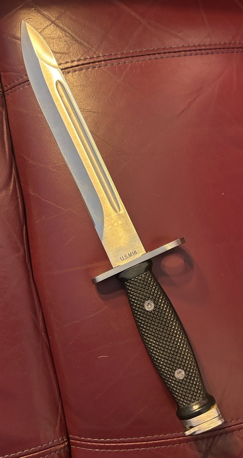 US military combat fixed blade knife Replica In Excellent Condition With Sheath
