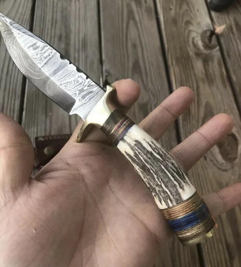 CUSTOM HANDMADE DAMASCUS STEEL HUNTING SKINNING KNIFE STAG ANTLER HANDLE