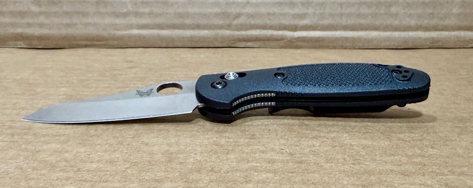 Benchmade 555-S30V Mini Griptilian Black Grivory Sheepsfoot Pocketknife w/Box
