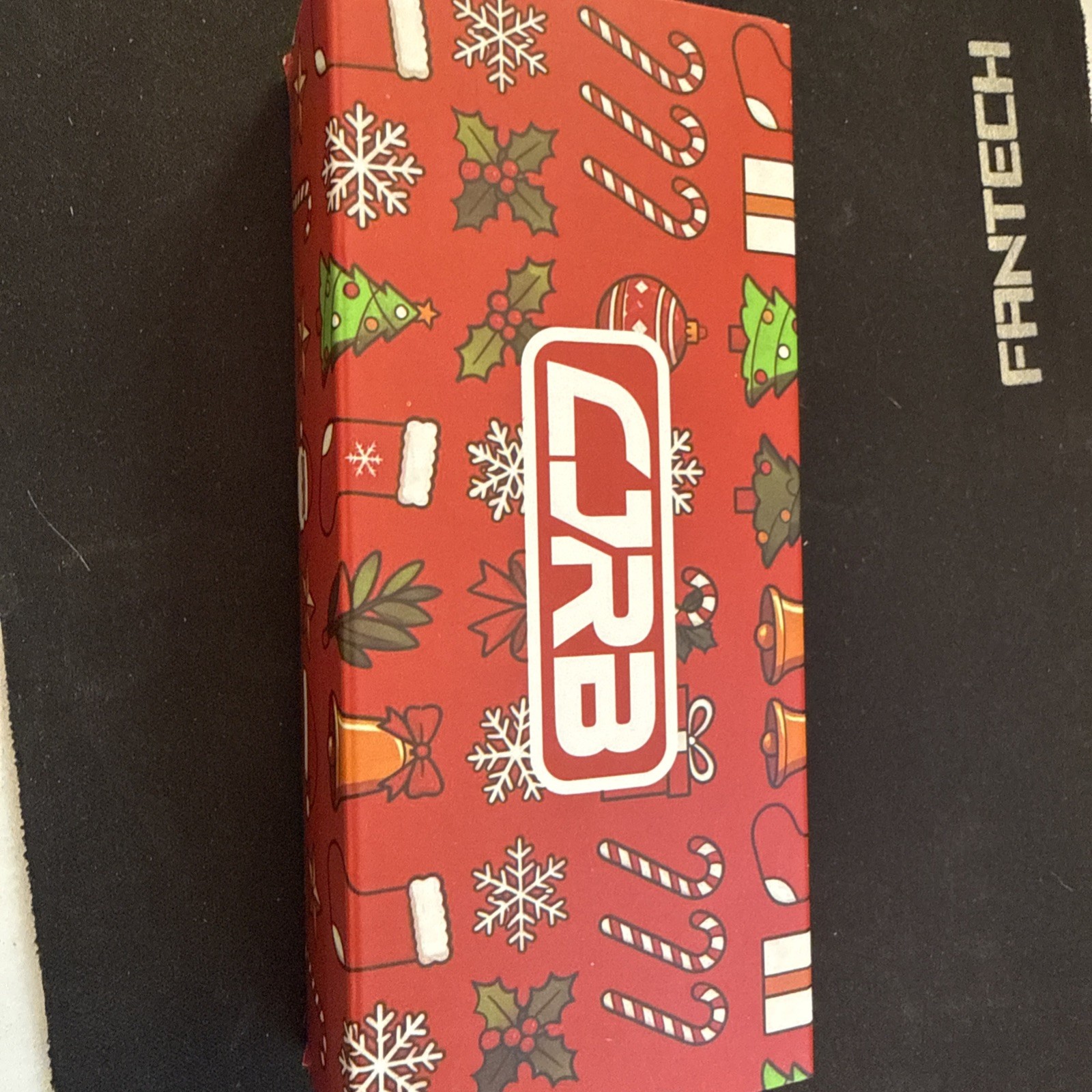 CJRB Bolt Recoil Lock V2 white G10 Pocket Knife J1960M-WH Christmas variant