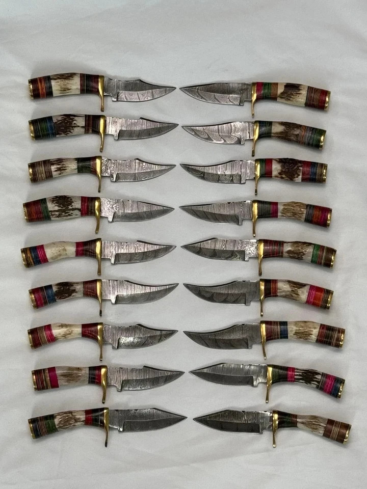 Lot of 20 Custom Handmade Damascus Steel Knives with STAG HORN Handle W Sheath