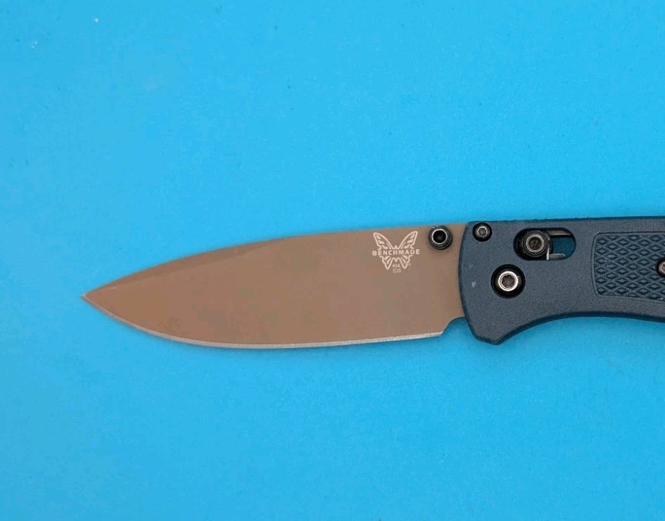 Benchmade 535FE-05 Bugout Knife Crater Blue Grivory Handle S30V Folding Knife