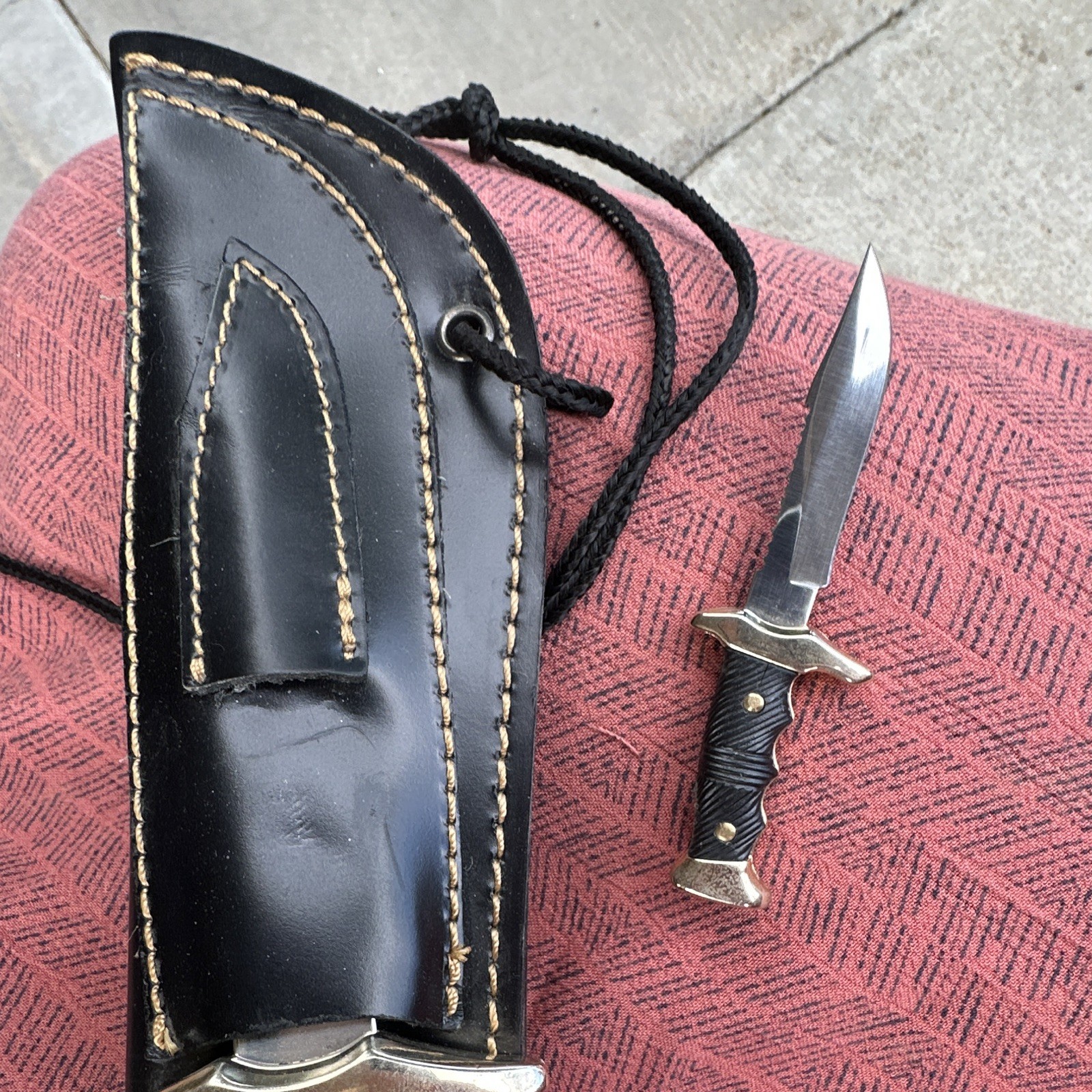 Falcon Fixed Blade Dagger Hunting Knife, SS Clip Point Over 5in, Sheath