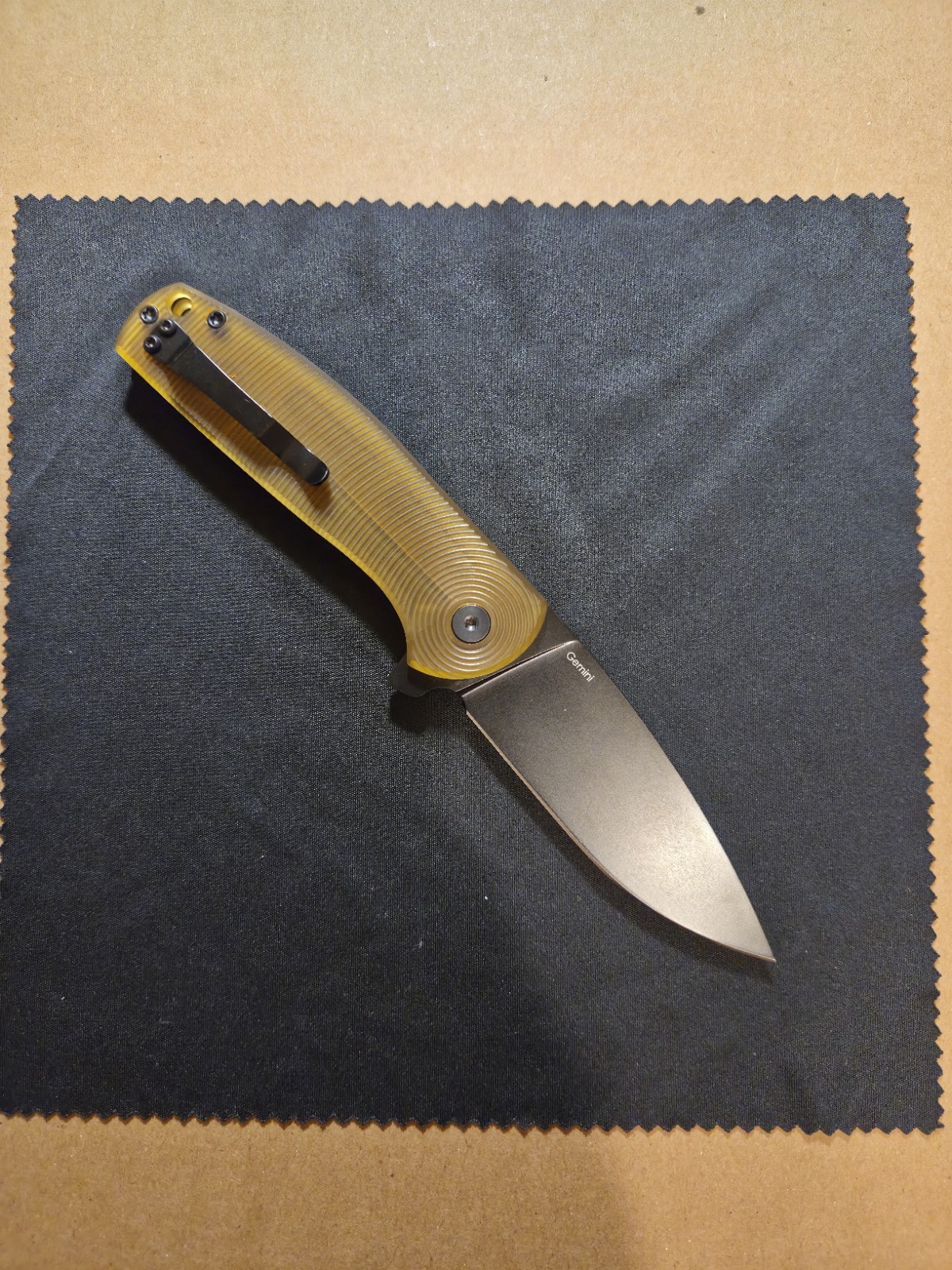 Kizer Gemini EDC Folding Pocket Knife Nitro-V Steel Blade, Pei Handle, V3471A3