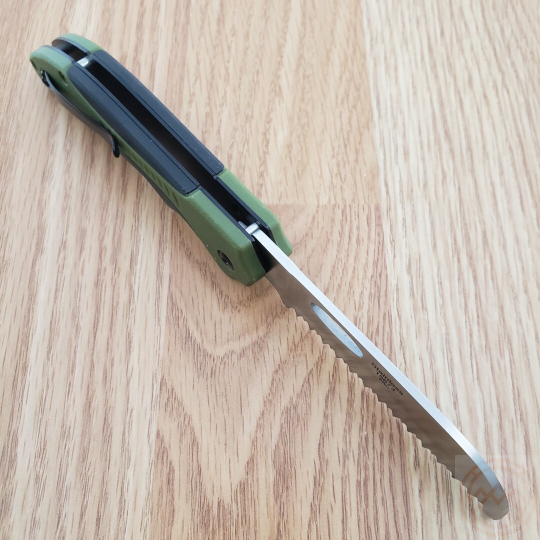 Remington Sportsman Saw Folding Knife 3.25″ Stainless Steel Blade Polymer Handle