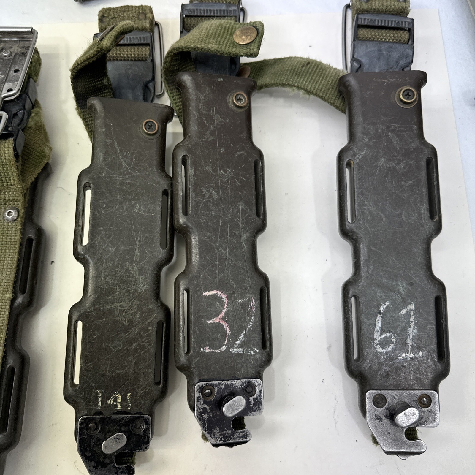 USGI Early M9 PHROBIS III Military Fixed Blade Fuller C Grade Long Strap Sheath