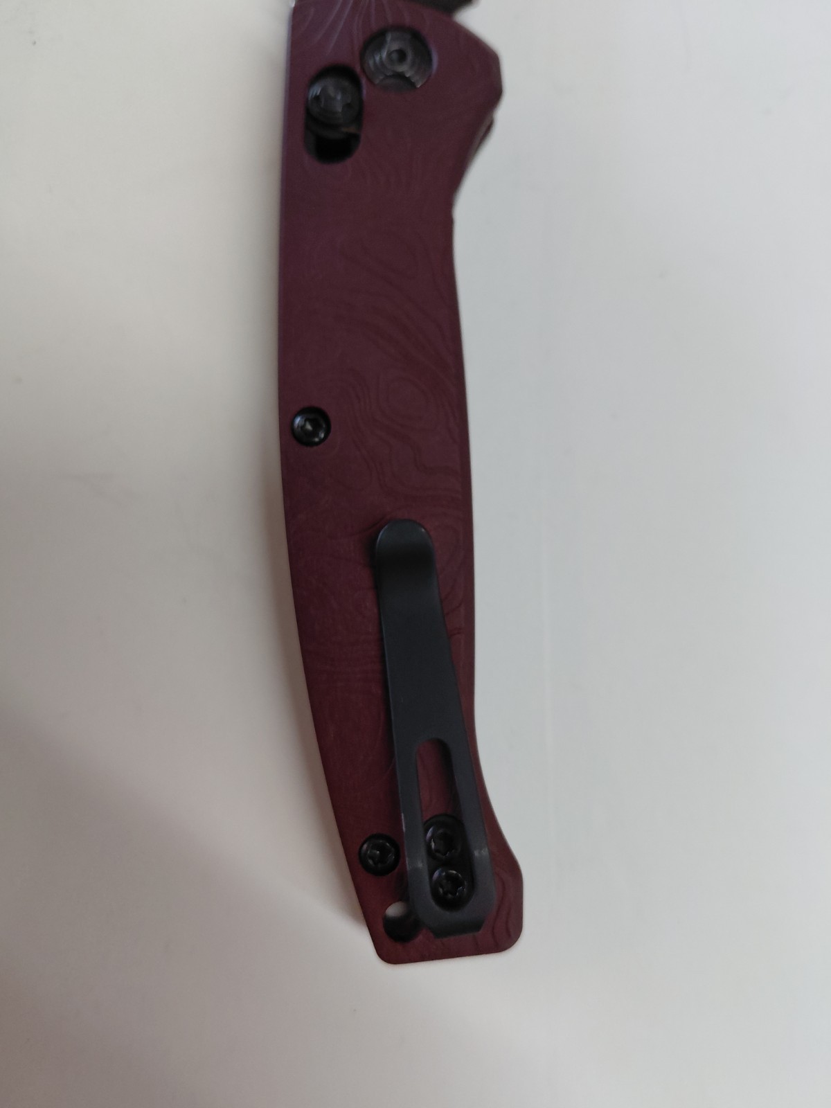 Hogue Knives Mysto Fire 24452 NOS Display Model MagnaCut Redstone Richlite