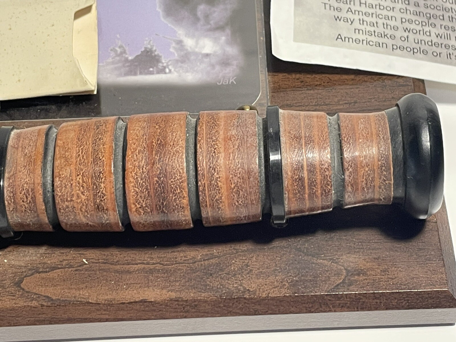 2001 KA-BAR KA-1217PH FROM FROST CUTLERY ATTACK KABAR With Plaque