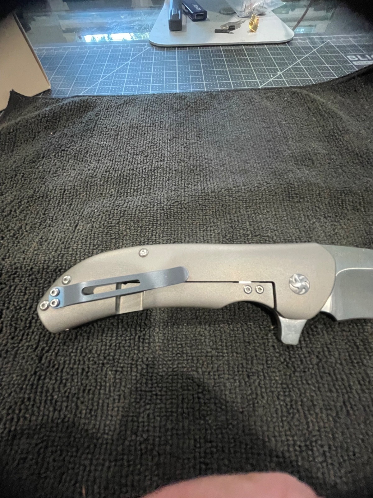 Kizer Eliminator 2- Titanium scales w/ CPM S35VN steel
