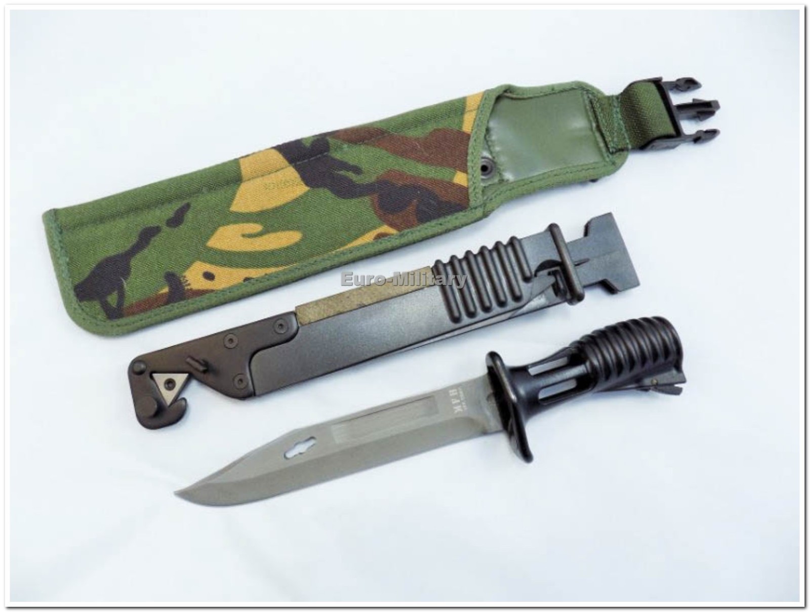 British Army SA80 L85 Knife w/ Plastic & DPM Camo Sheath – Repro