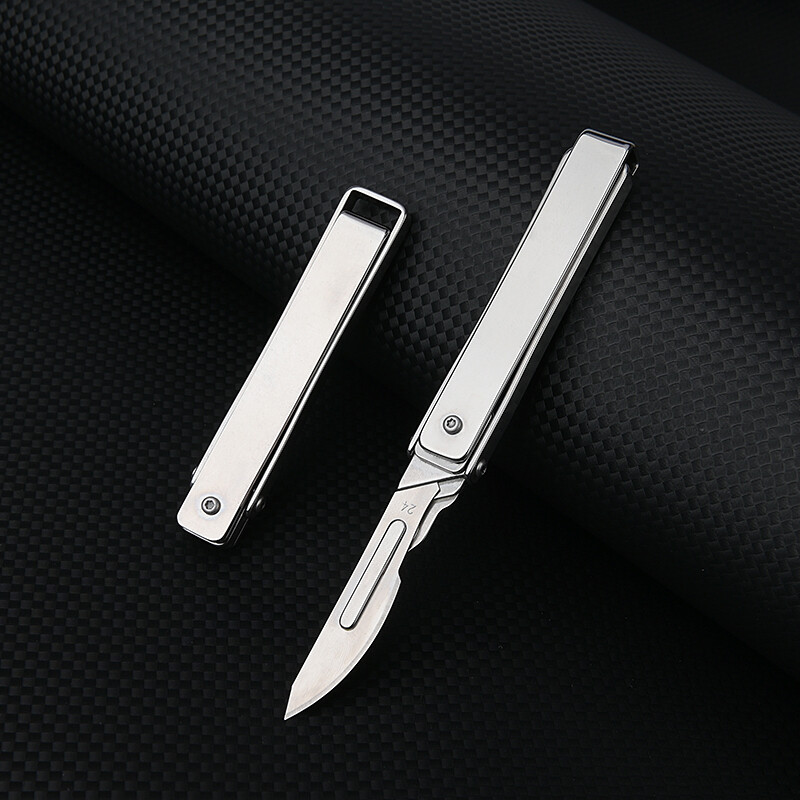 Stainless Steel Folding Blade Knife Keychain Knife with 10 Replacement Blades