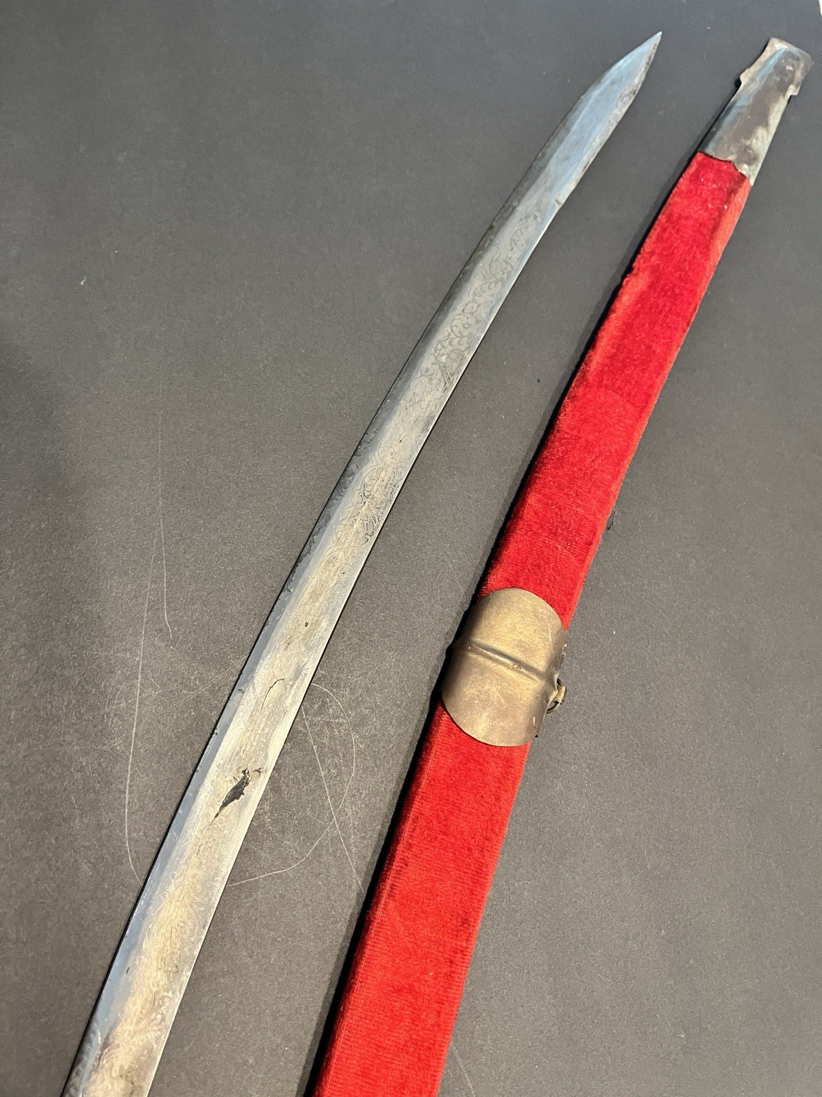 Vintage Sword Made in India Persian Red Velvet Sheath 30”Blade Antique Rare