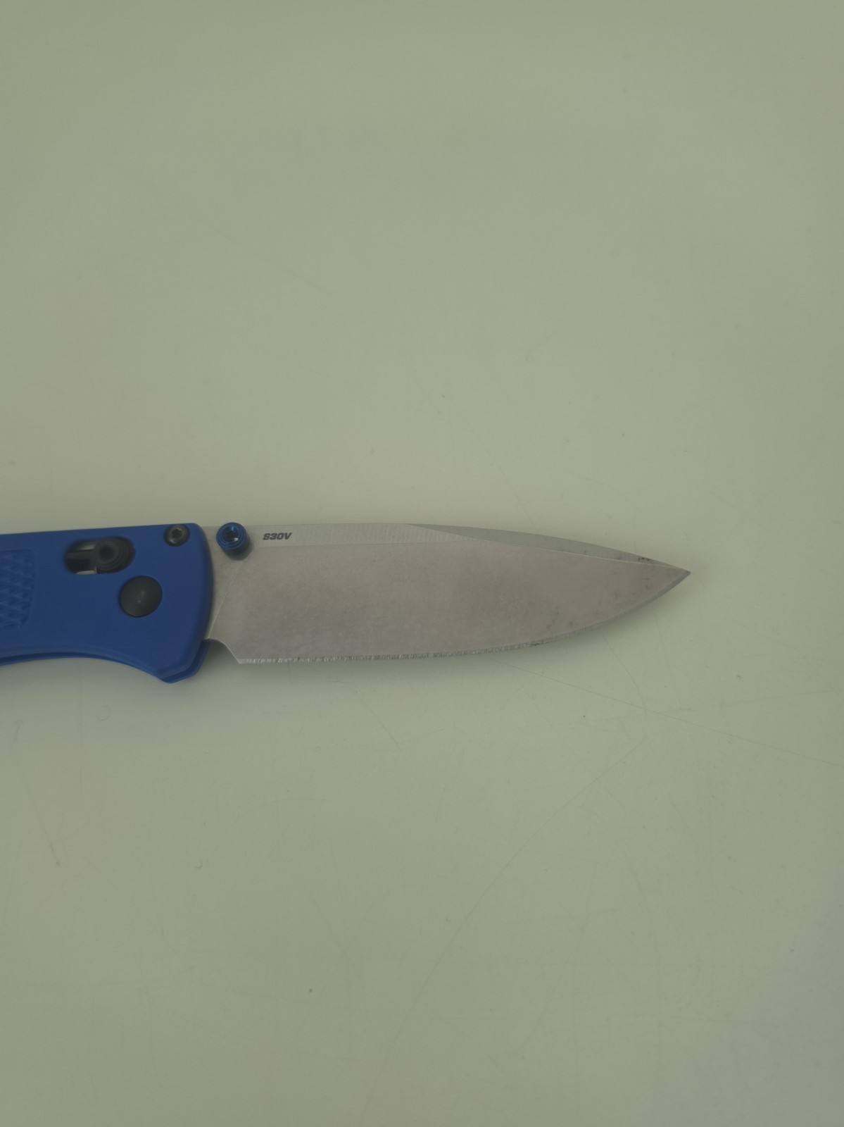 Benchmade 535 BUGOUT BLUE GRIVORY S30V Stainless Steel (58-60HRC) Folding Knife