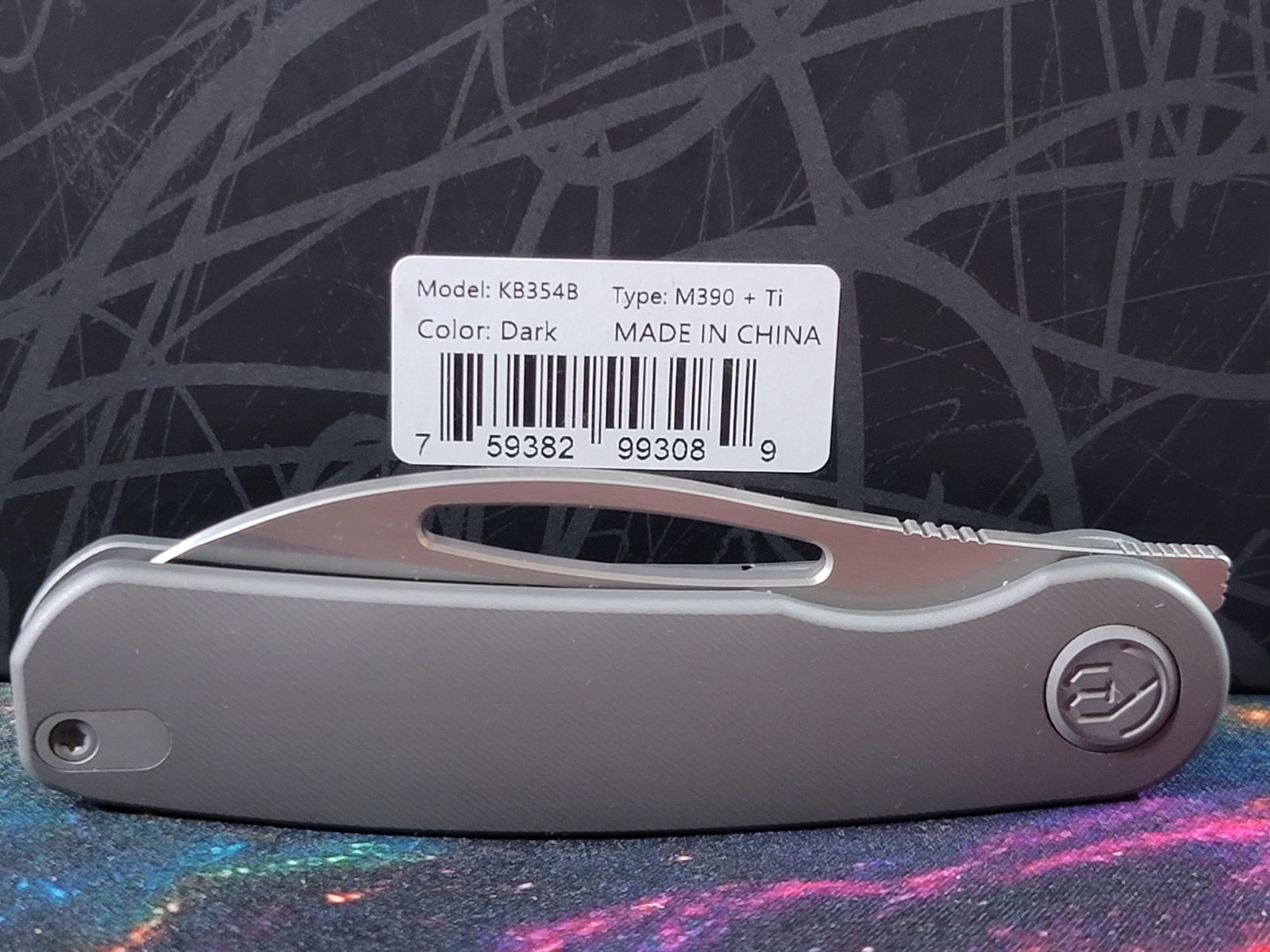 KB Knives Decimal Foldiing Knife Gray Titanium Handle M390 Plain Edge KB354B