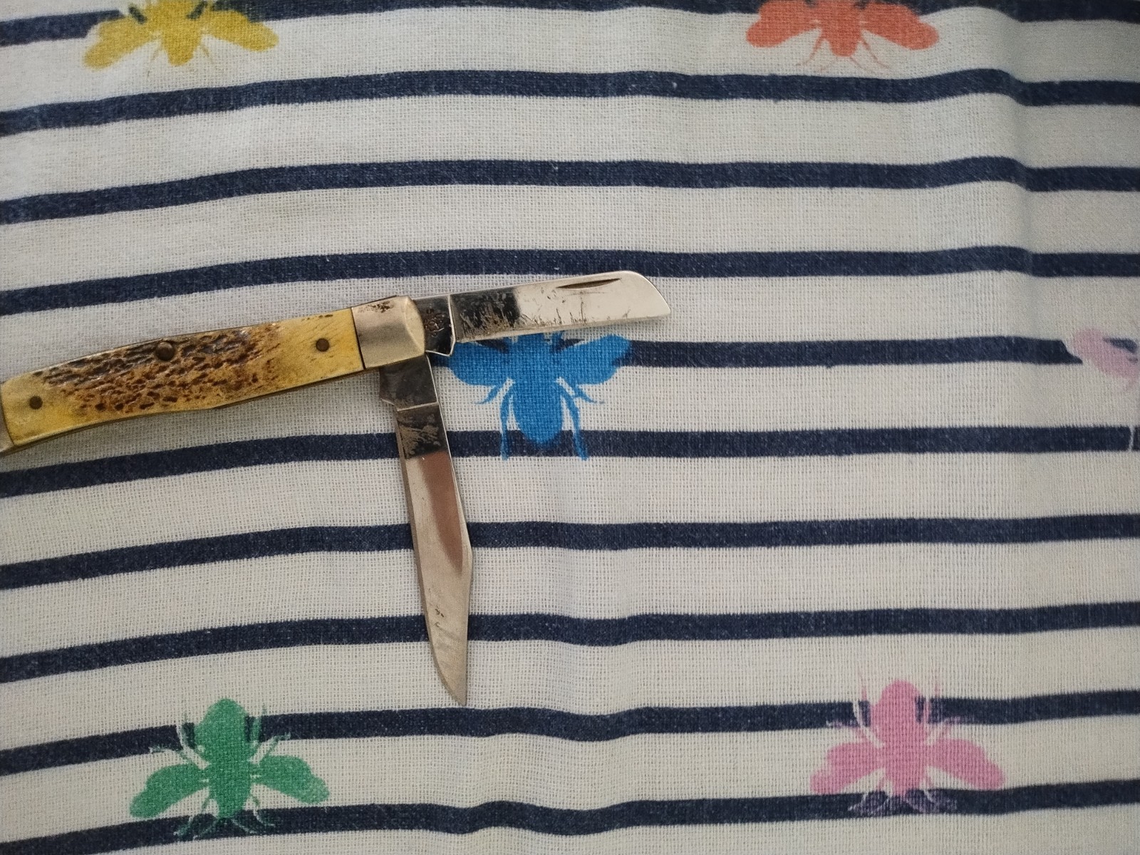 Vintage 2000s W. R. Case & Sons Bone Pocket Knife USA Good Condition 🔥
