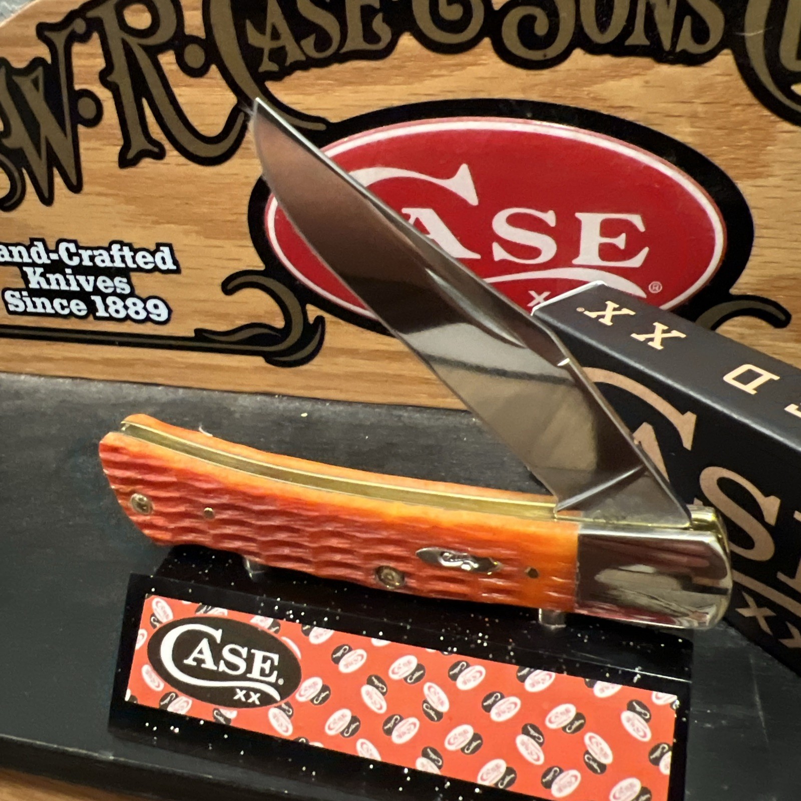 2026 CASE XX TEQUILA SUNRISE BONE CRANDALL JIGGED CASE AXE HANDLE BR61135 SS NIB
