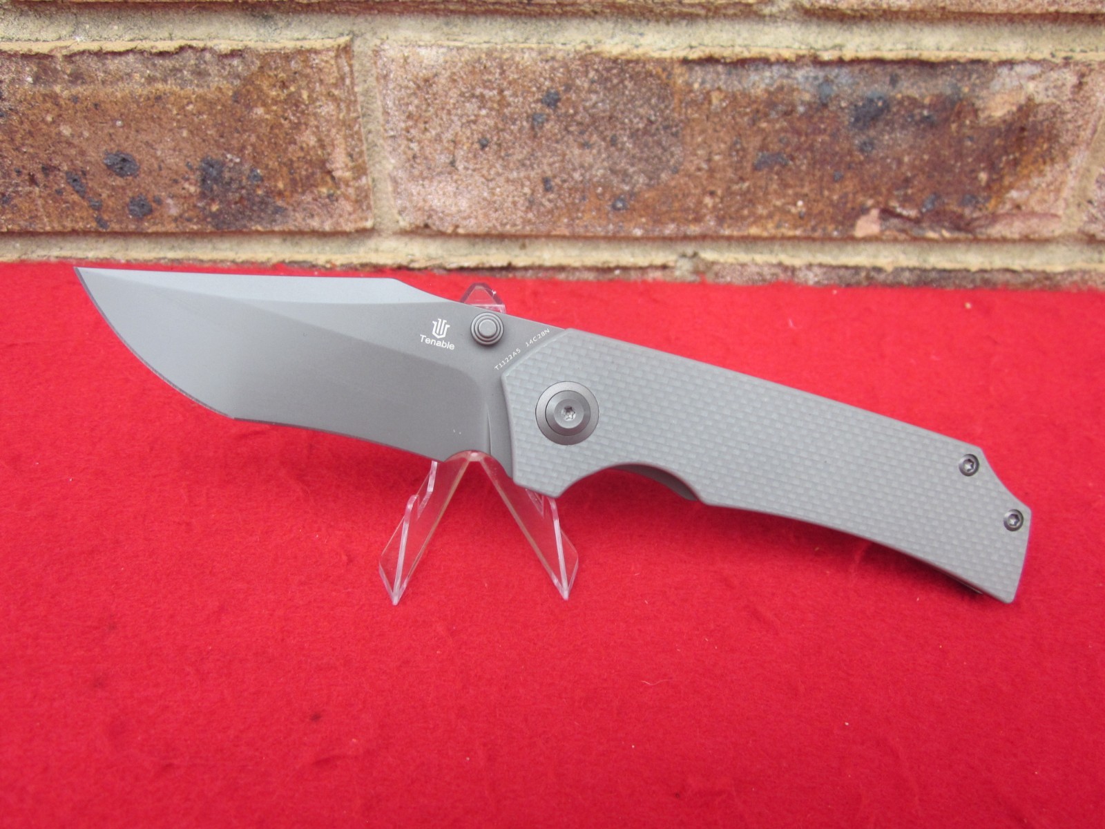 Tenable Fermi Pocket Knife TiCn Coated 14C28N Blade GRAY G10 Handle NIB