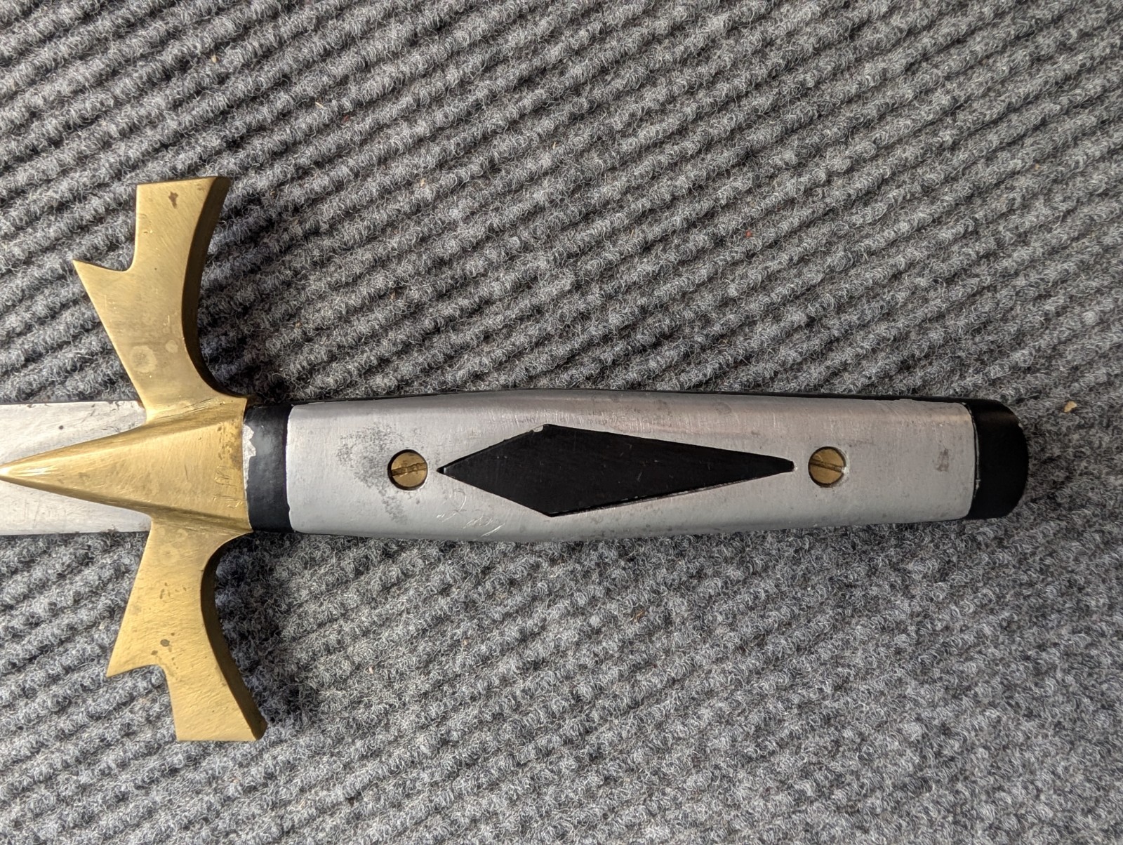 Vintage Fantasy Short Sword Brass Guard With Sheath 20″ Decorative Blade