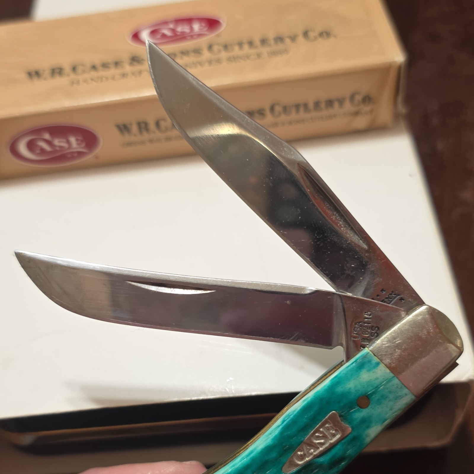 Case XX 6254 2-Blade Slipjoint Pocketknife, Stainless, Green Bone Handle