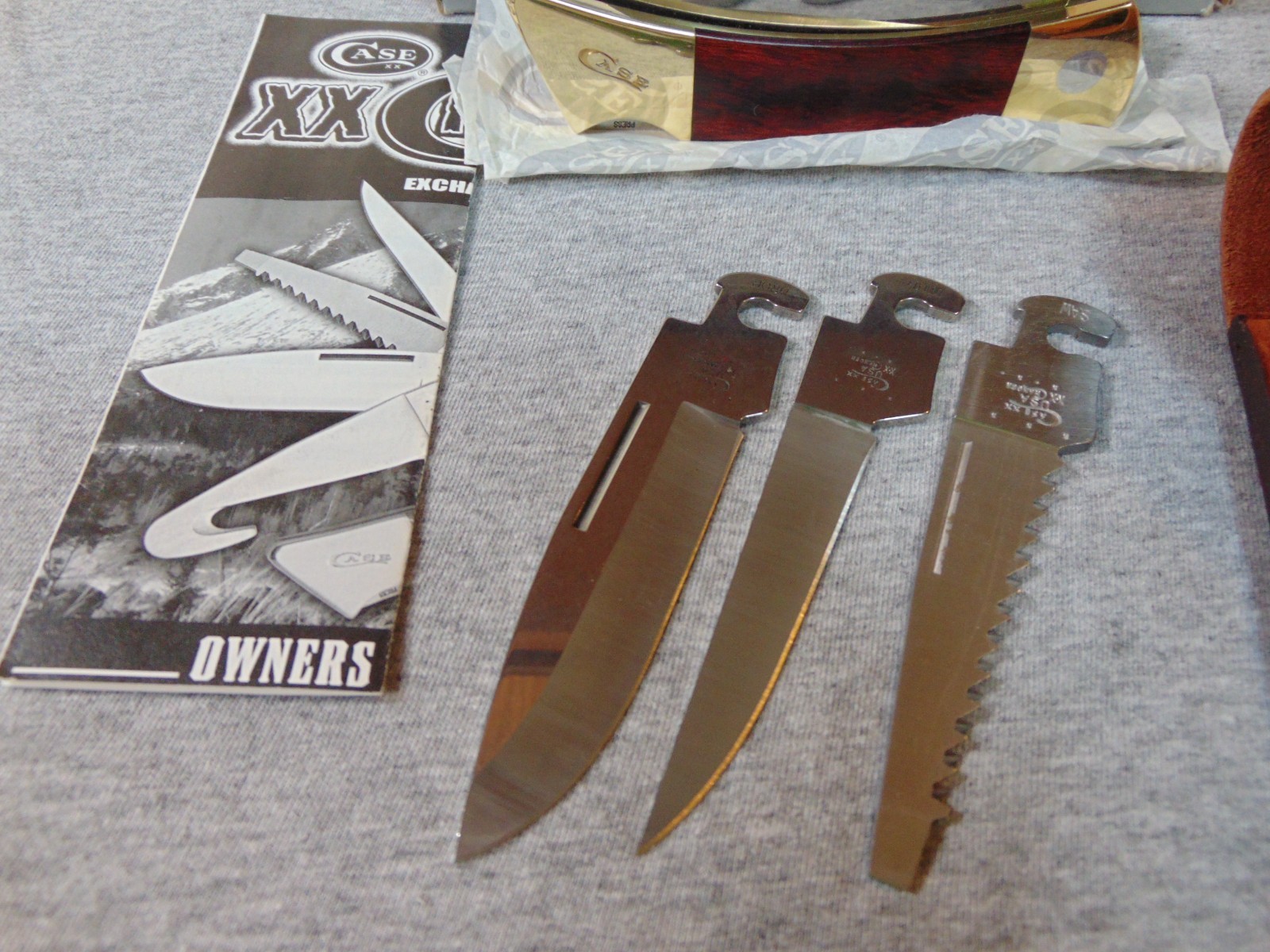 (Unused) – Case XX Changer Knife rosewood Handle w/ Original Box very nice. nos