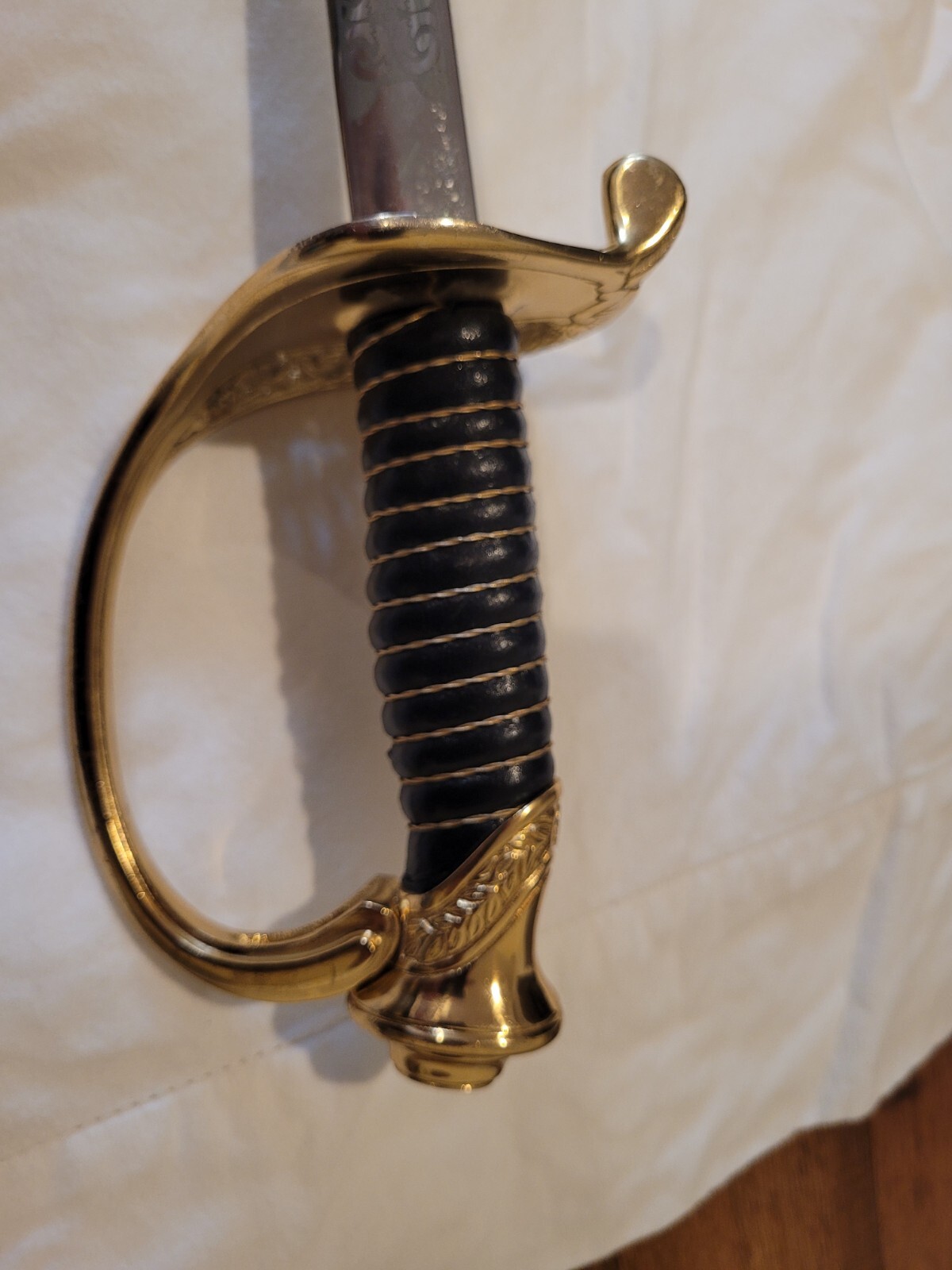 Atlanta Cutlery United States Marine Ceremonial Dress Sword & Scabbard USMC 32″