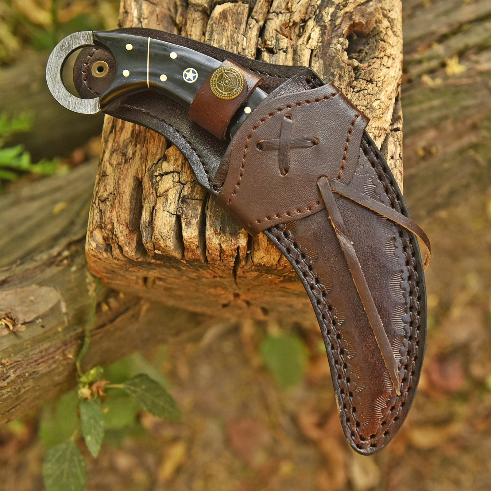 Handcrafted Damascus Karambit Knife Black Wood Hunting Survival Custom Sheath