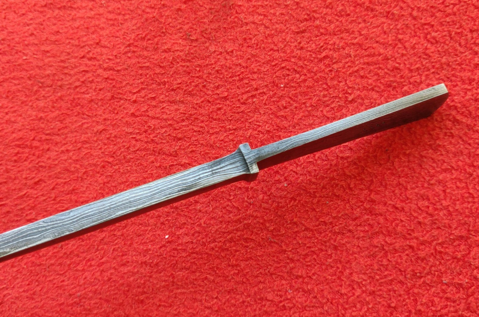 Handmade Damascus Steel Hunting Throwing Spikes