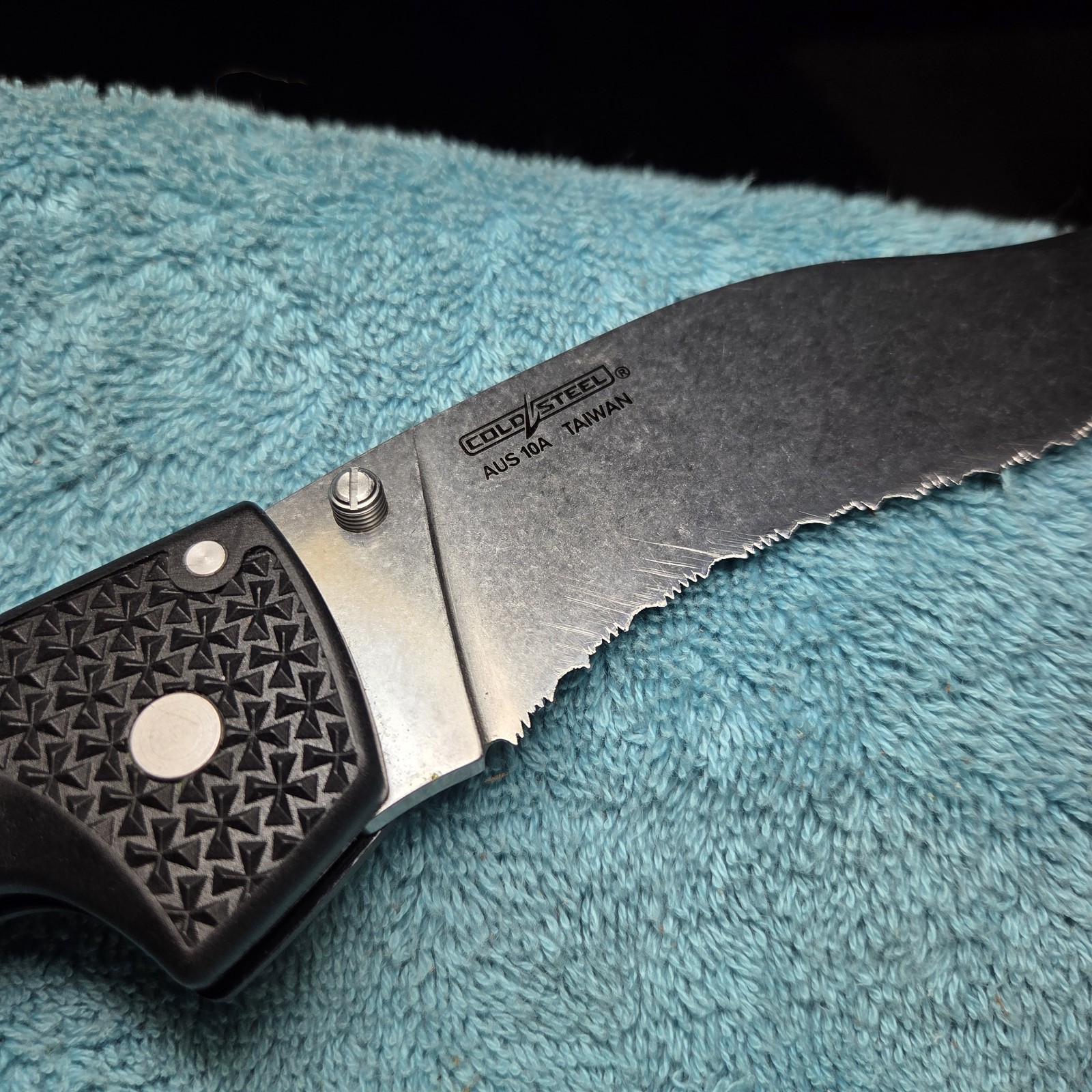 Cold Steel XL Voyager Folding Knife 5.5″ AUS-10A Steel Blade Griv-Ex Handle