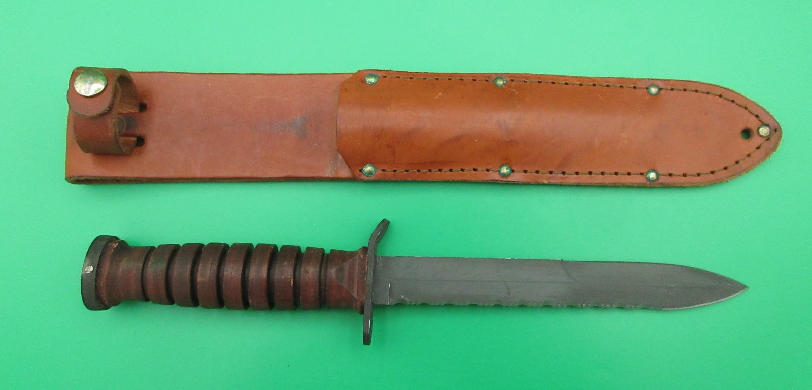 Camillus US M3 Combat Dagger Combo Edge Fixed Blade Knife w/ Sheath USA