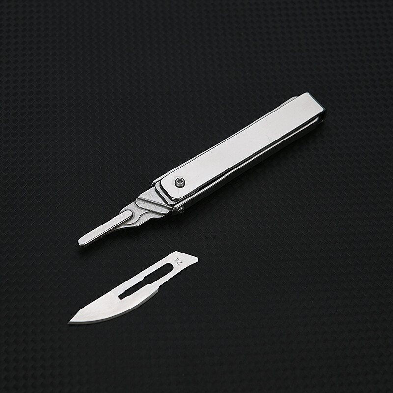 Stainless Steel Folding Blade Knife Keychain Knife with 10 Replacement Blades