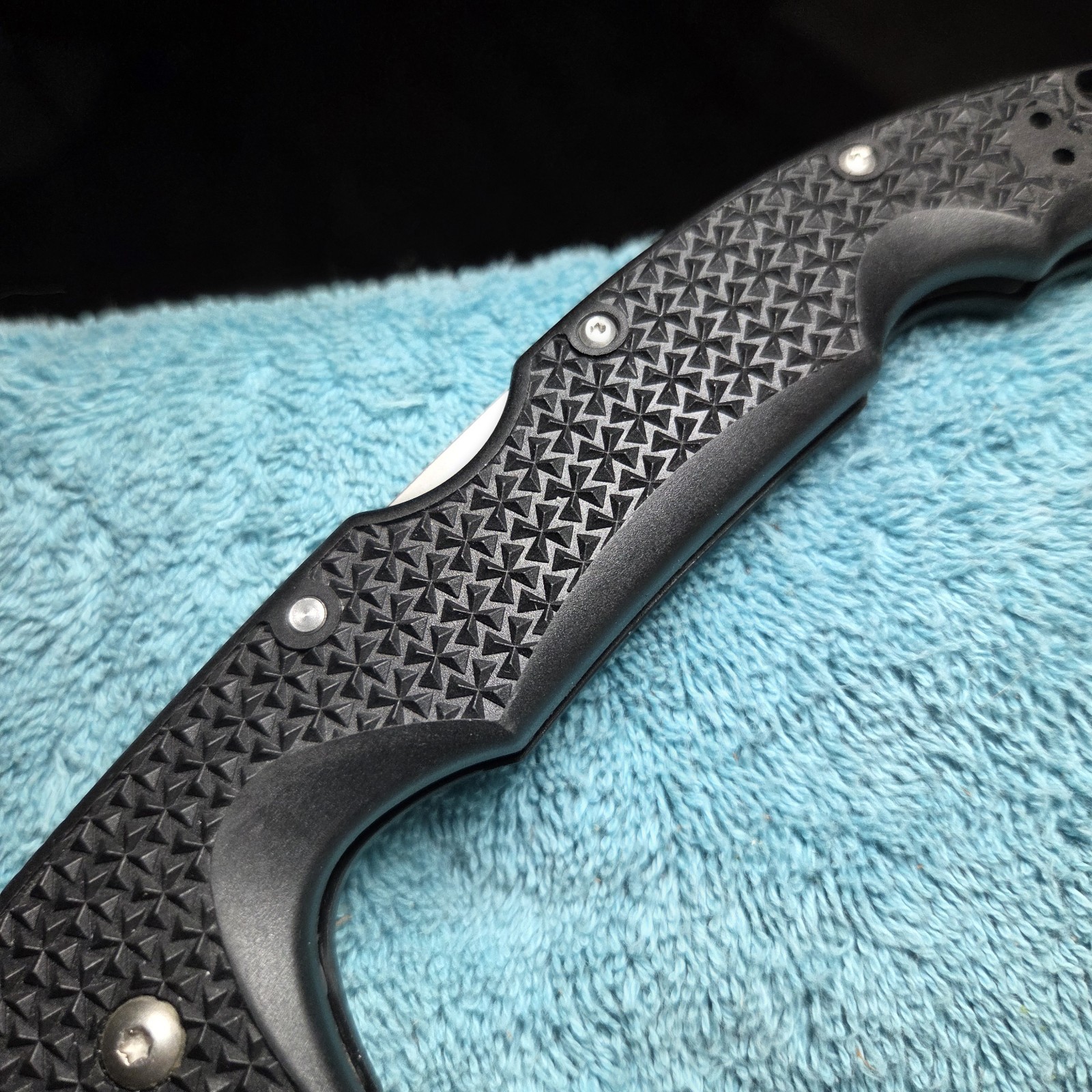 Cold Steel XL Voyager Folding Knife 5.5″ AUS-10A Steel Blade Griv-Ex Handle