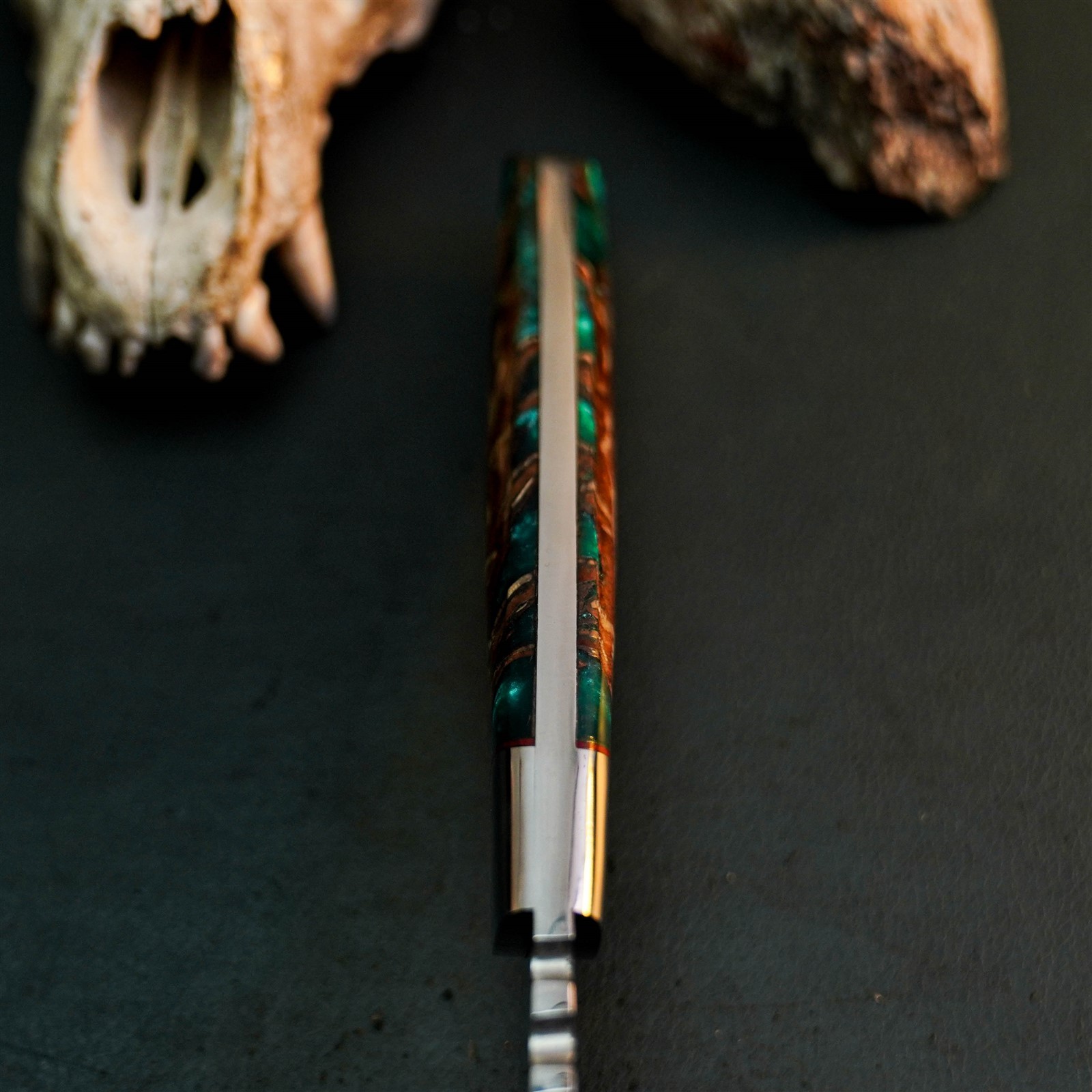 9.6″ Hunting EDC Stainless Knife Handmade Full Tang Resin Handle + Sheath