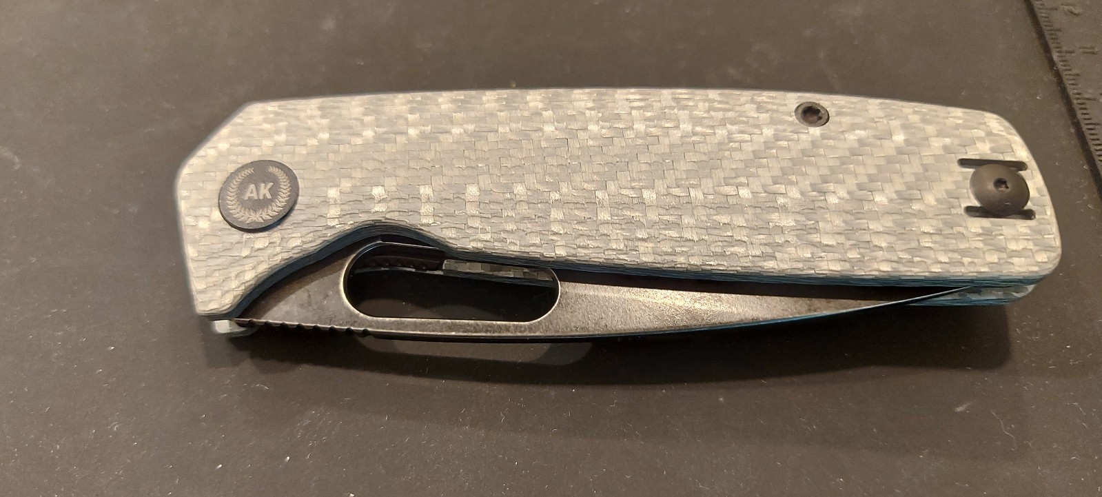 Asher Knife Spiro M390 Stonewashed Blade Silver Carbon Fiber Scales Black HW