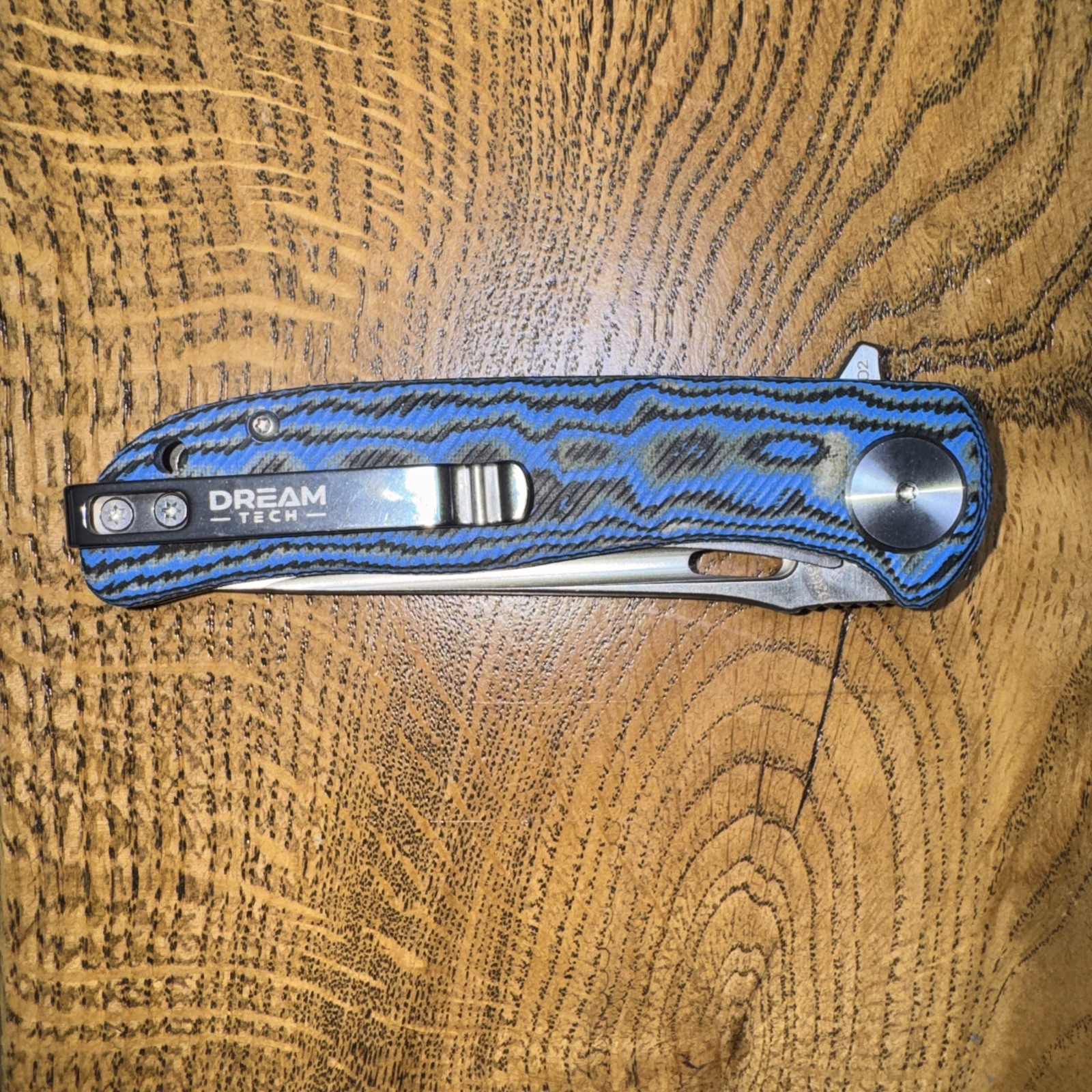 Dream tech D3898MBL Back Flip. Liner Lock. D2 Steel. Blue Multi Colored Micarta
